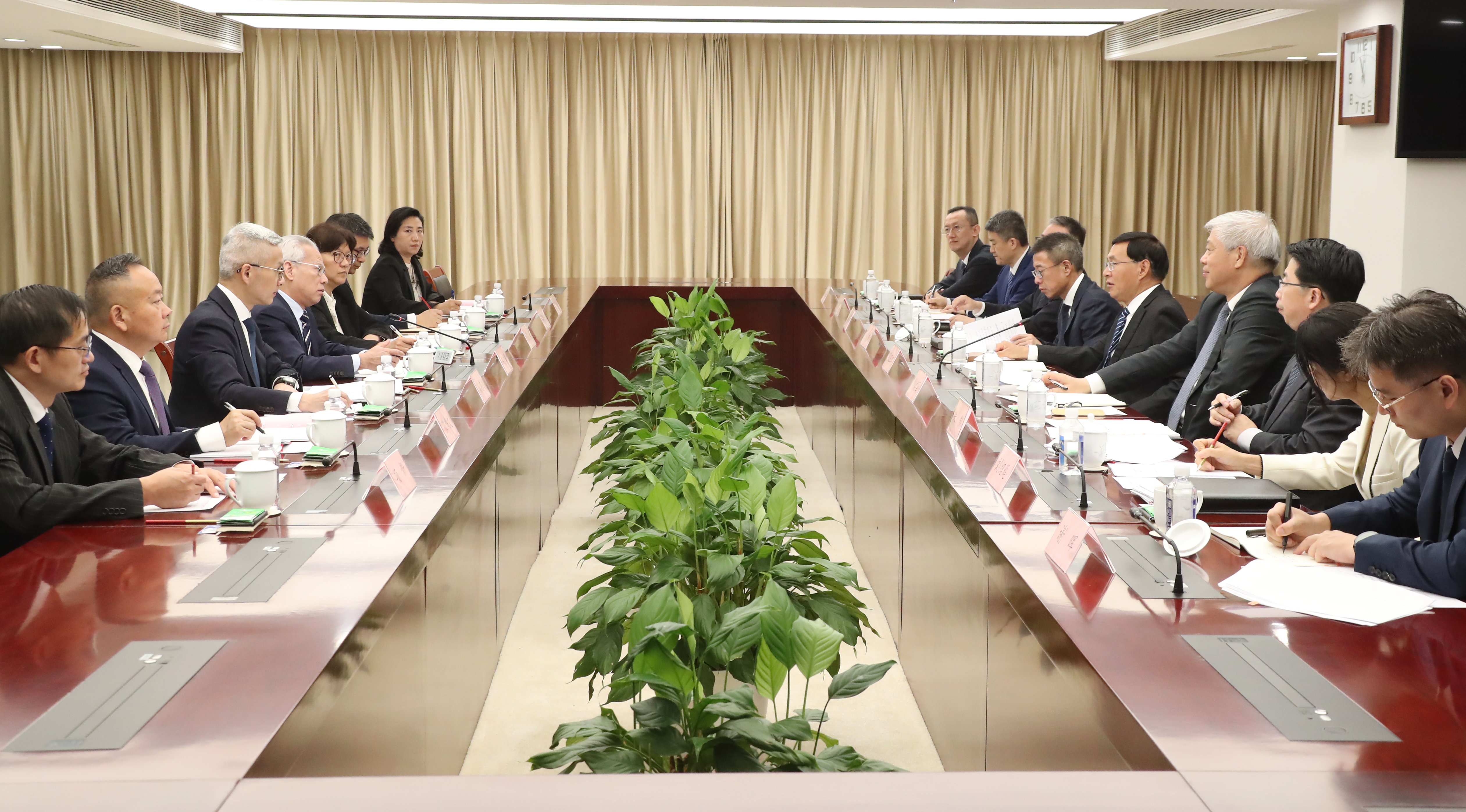 6A96DC0D10FAA2D676B37D838D2_C1D99F34_7ED42F.jpg?e= 张玉卓、国资、央企、国资委、书记、主任、国企、企业鼎新