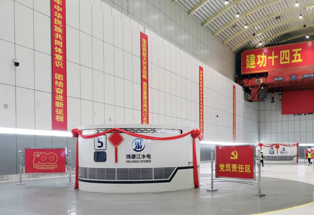0D5ABF7FE9156760E2540ED6FAC_F497A94D_1C4FF.jpg?e= Z6·尊龙「中国区」官方网站