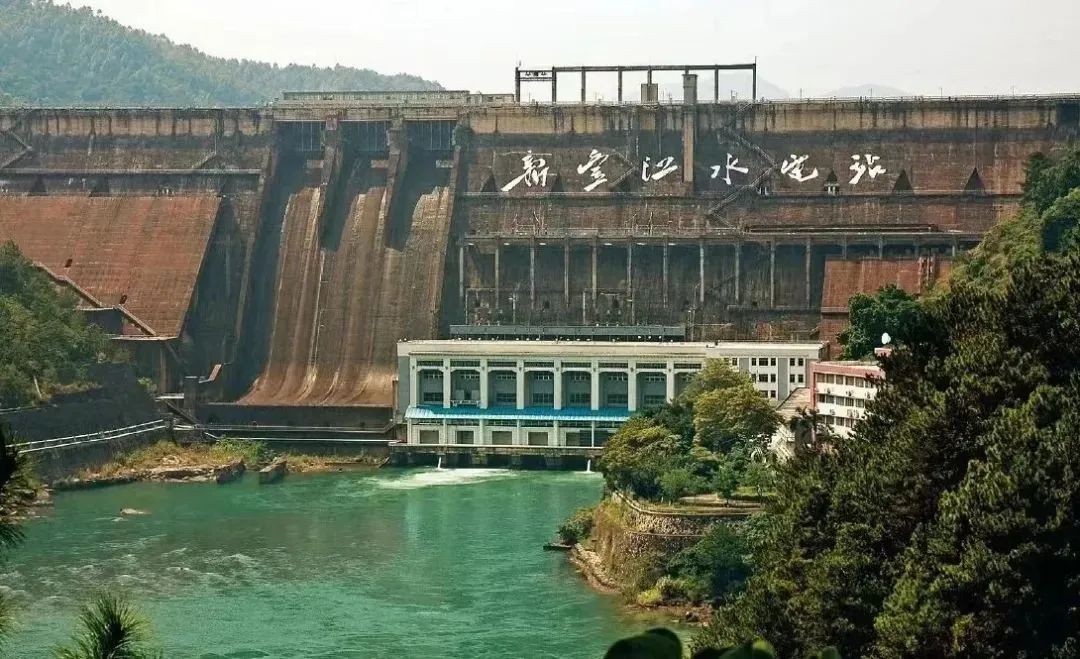 941B1FCCE3108764444AF159554_2D7FD8D7_26CF0.jpg?e= Z6·尊龙「中国区」官方网站