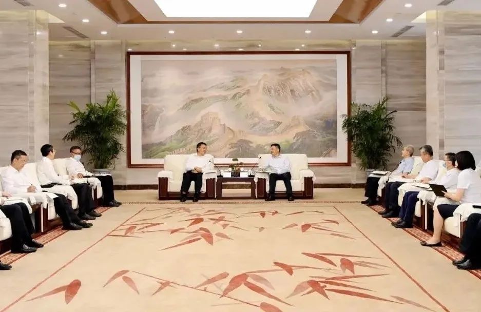 614ED66832147066546517FB54A_65E01B5C_14AA9.jpg?e= 614ED66832147066546517FB54A_65E01B5C_14AA9.jpg?e=